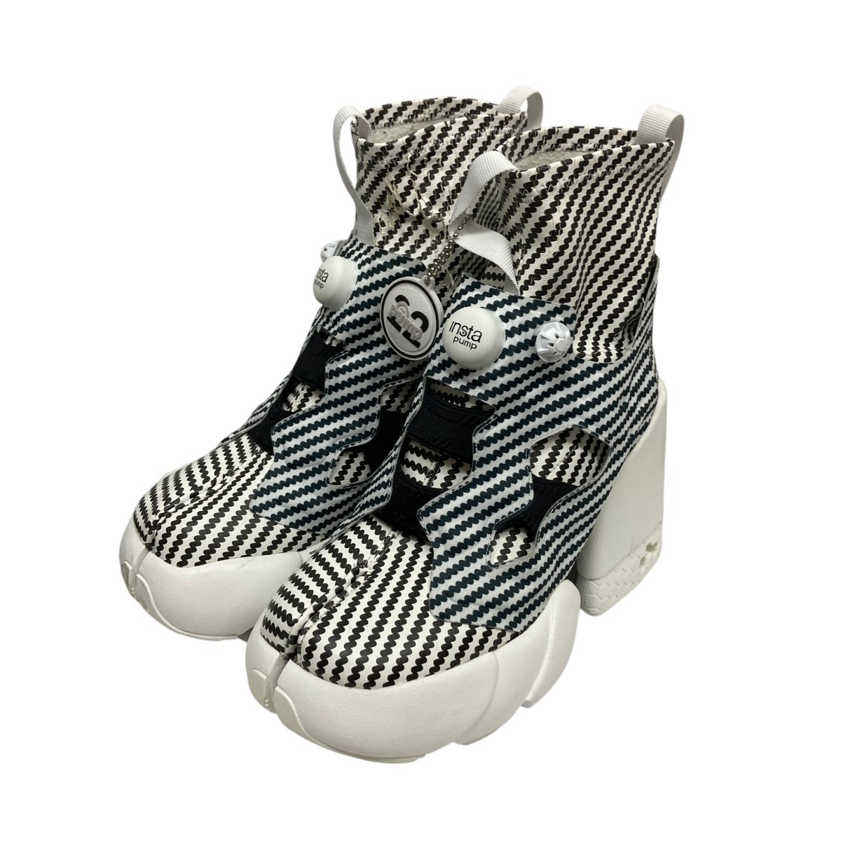 【中古】<br>Maison Margiela 22×REEBOK<br>Tabi Instapump Fury Hi ハイカットスニーカー ホワイト サイズ：37<br>【価格見直し】