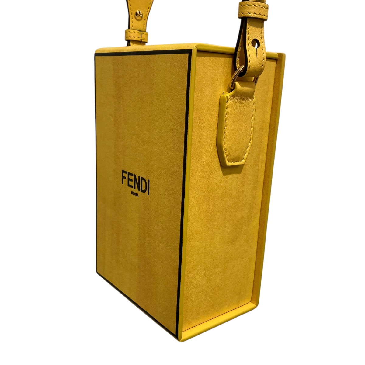 【中古】 FENDI 「ボックス ショルダーバッグ」 ショルダーバッグ 7VA519 イエロー 【価格見直し】