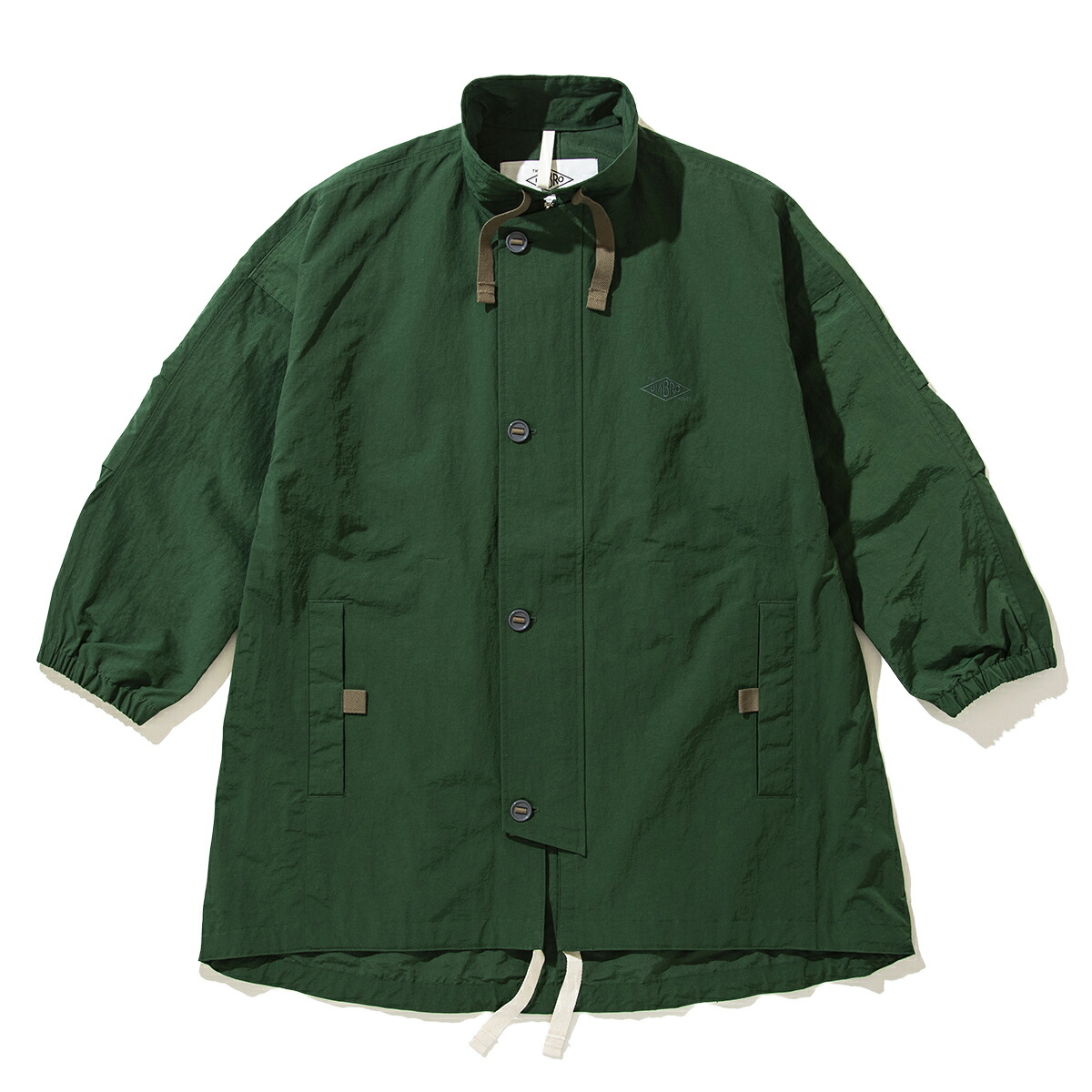 【40%OFF】UMBRO NYLON FRONT ZIP COAT(緑であること)(アンブロ ナイロン フロントジップ 厚地の外套)【メンズ レディース】【ライトアウター UMBRO HOUSE】【24FW】