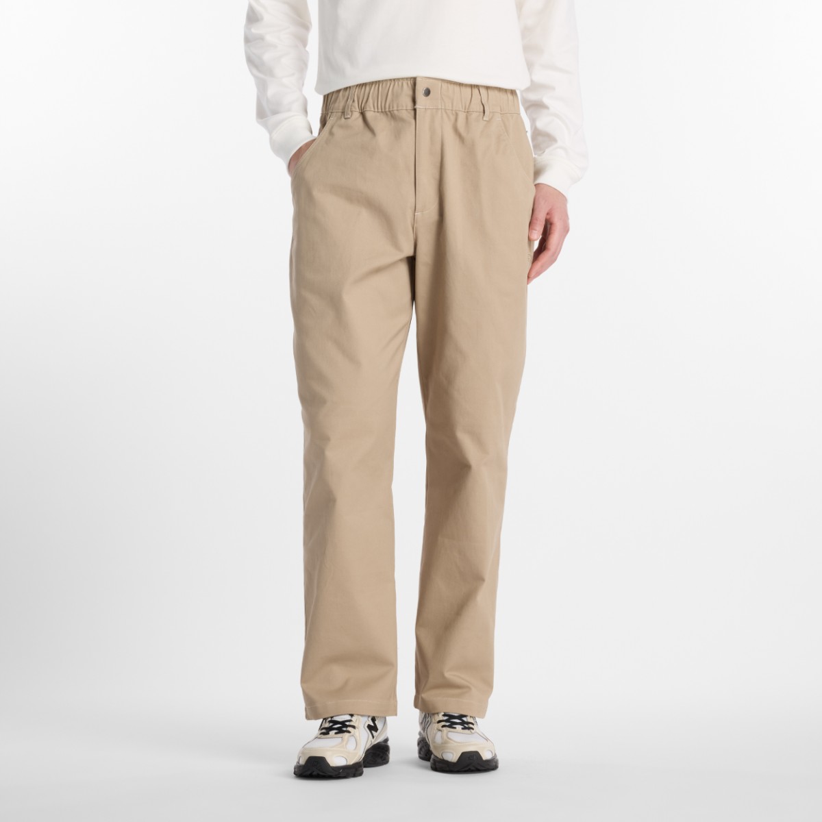 New Balance 大谷翔平 Signature Woven Twill Pants (Stoneware) (ニューバランス 大谷翔平シグネチャーウーブンツイルパンツ)【メンズ レディース】【カジュアルパンツ コットン素材 デイリーユース ベージュ】【26SS】｜Kinetics