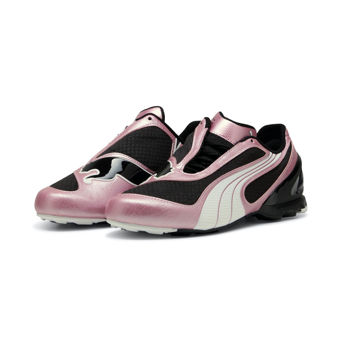 PUMA V-S1 METALLIC (PUMA BLACK-POISED PINK) (プーマ ブイエスワン メタリック)【メンズ】【スニーカー ブーツ メンズ スポーツ ファッション ピンク】【26SS】