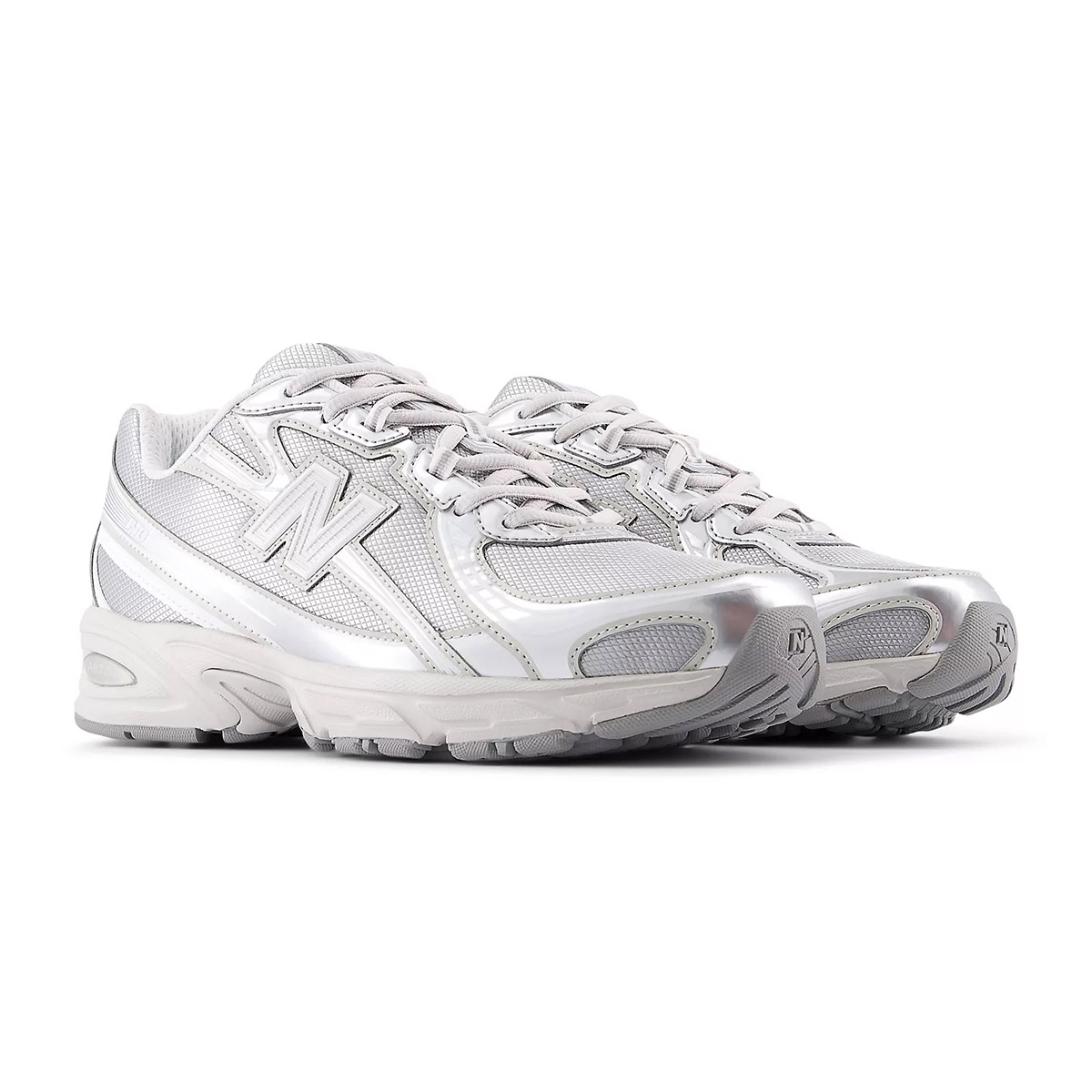 New Balance 740 (Metallic Silver) (ニューバランス 740)【メンズ レディース】【ランニングシューズ メッシュスニーカー クッション性 衝撃吸収 シルバー】【26SS】｜Kinetics
