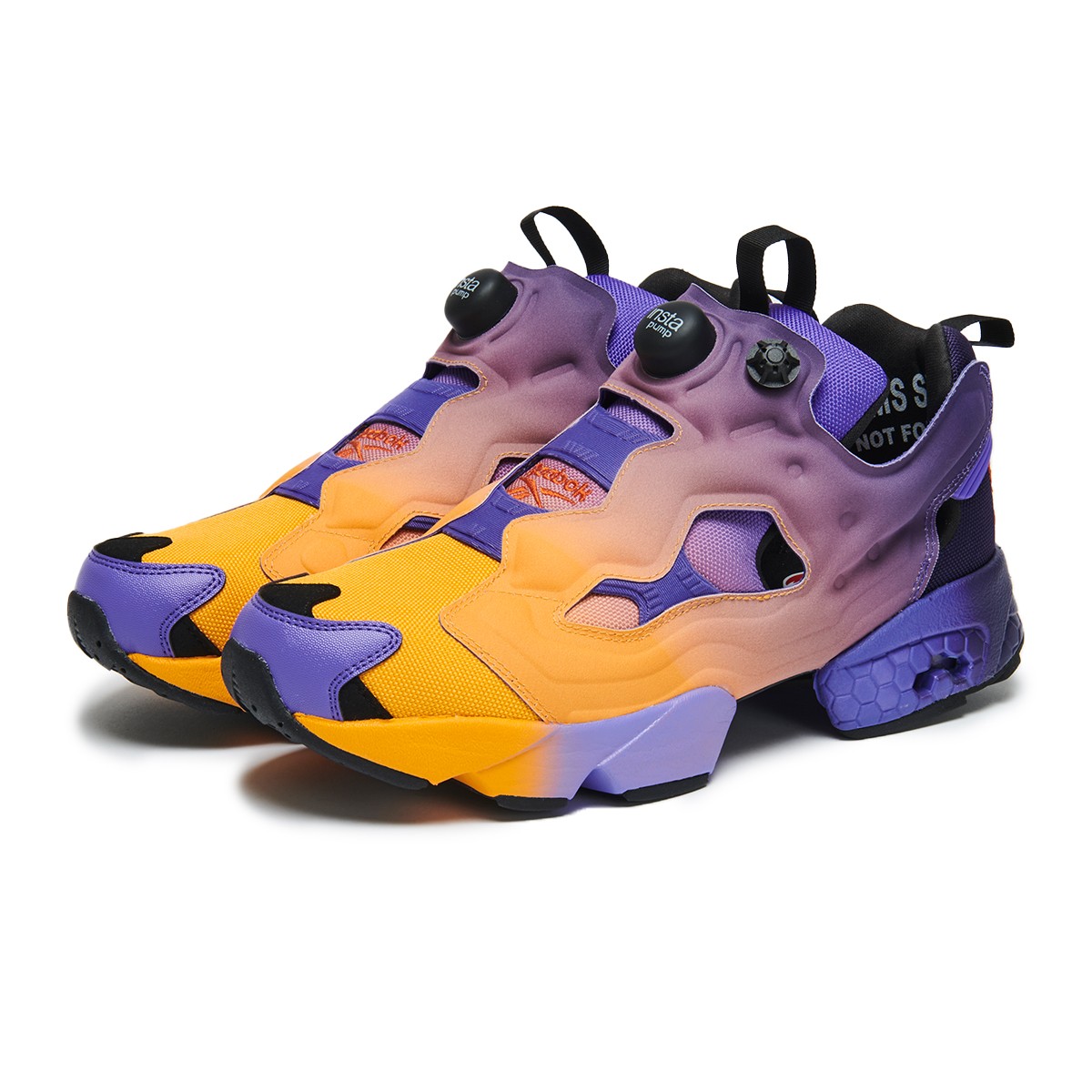【30%OFF】REEBOK INSTAPUMP FURY 94 (エレクトリック琥珀色) (リーボック インスタポンプ フューリー 94)【メンズ レディース】【シューズ スリッポンスニーカー 軽さ性 耐久性 押さえる オレンジ色】【25FW】