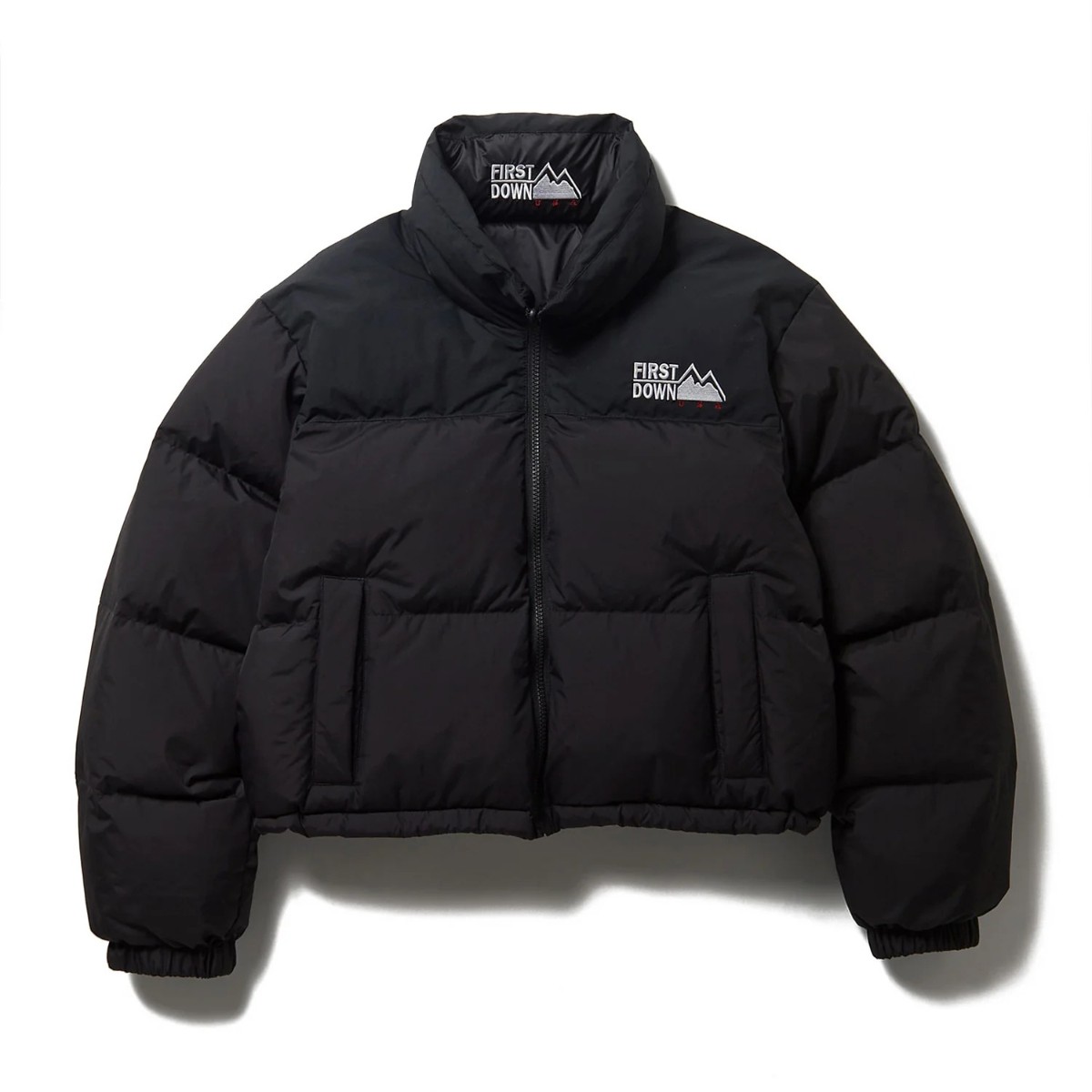 【20％OFF】FIRST DOWN SHORT BUBBLE DOWN JKT MICROFT(R) (BLACK) (ファーストダウン ショート バブルダウンジャケット マイクロフト)【レディース】【ショートダウン 撥水 防風 保温性 ブラック】【25FW】｜Kinetics