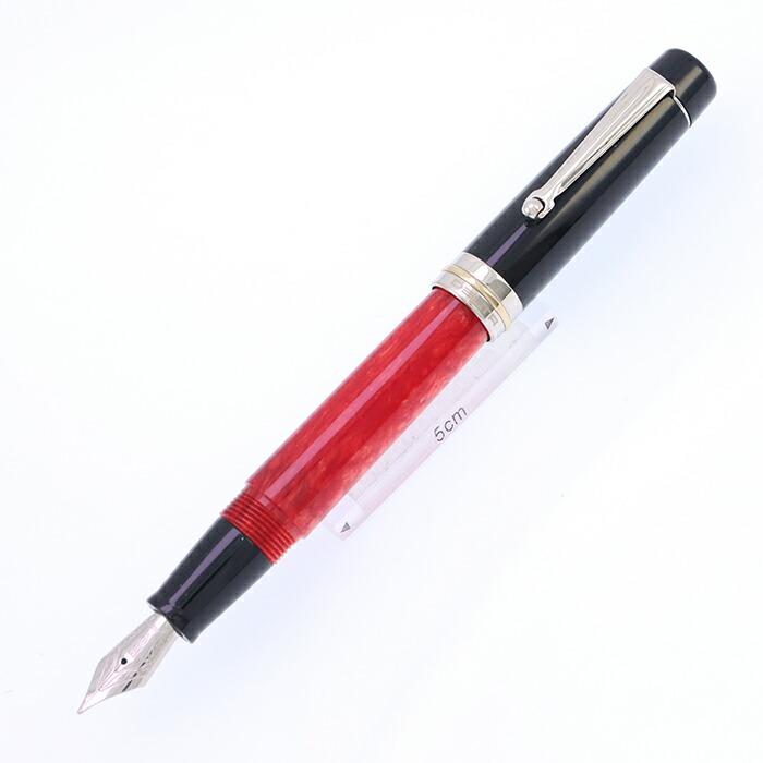 DELTA VINTAGE 赤　レッド　万年筆　字幅F (紙袋・包装付) DELTA VINTAGE 赤レッド万年筆字幅F (紙袋・包装付)