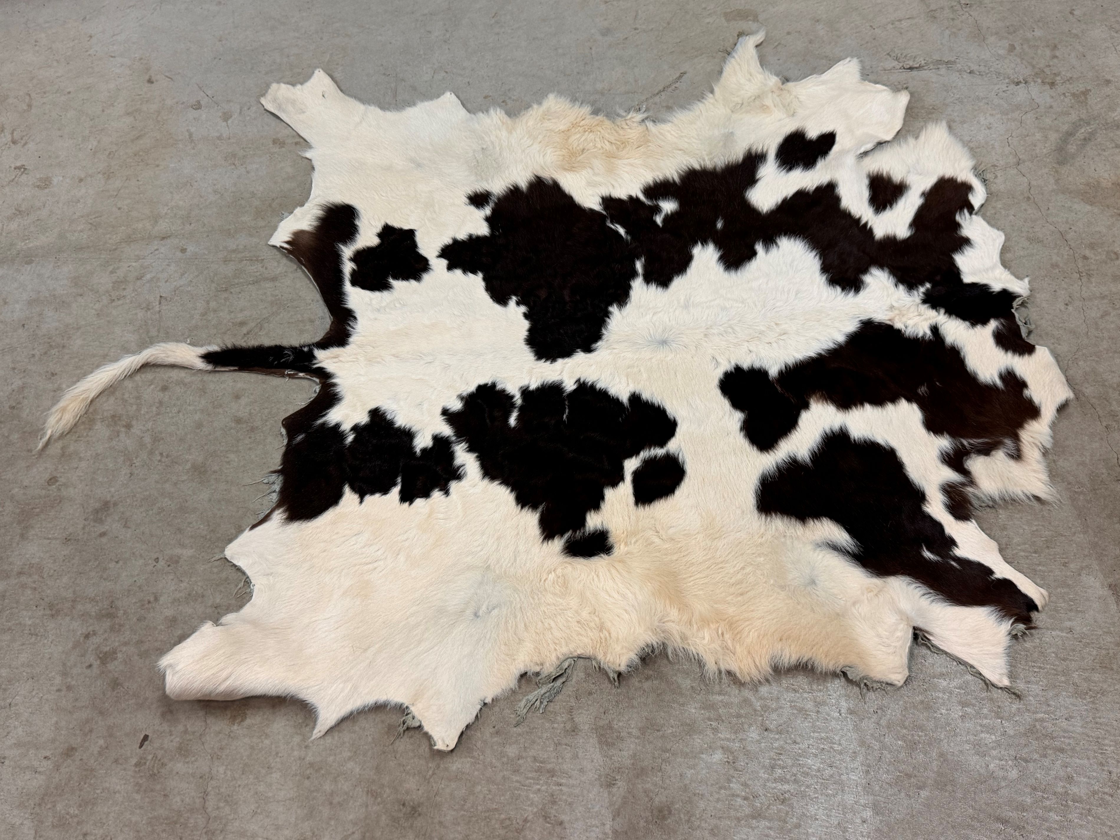 楽天市場】【カウラグ】カウラグ ハラコ 毛皮 敷物 インテリアラグ