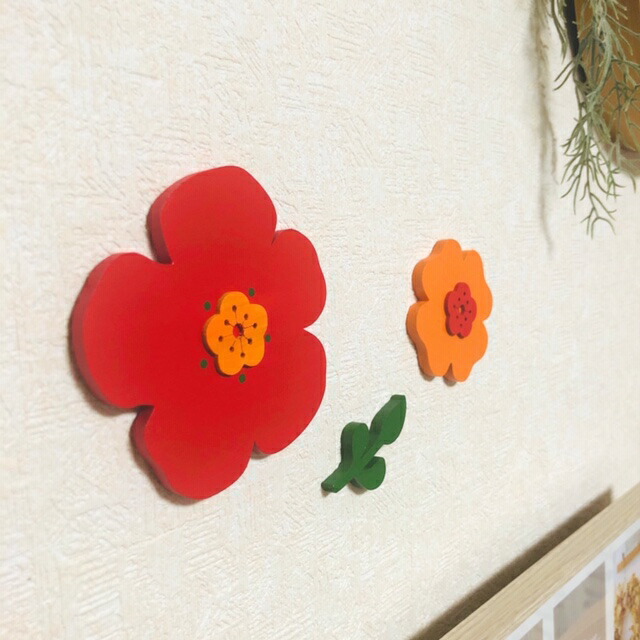 華 北欧風 ウォールデコ 赤み 柑子色 盛時 粉飾 防壁飾り物 Flower 木製 枷のこ 愛くるしげ ひのき 木目 雑貨 壁 木材 おうち会期 華 外装 飾り インテリア 上がり端 リビング 子供部屋 めんこい ヒノキ 堺スタジオ 手作り サステナブル Mocolabo モコラボ