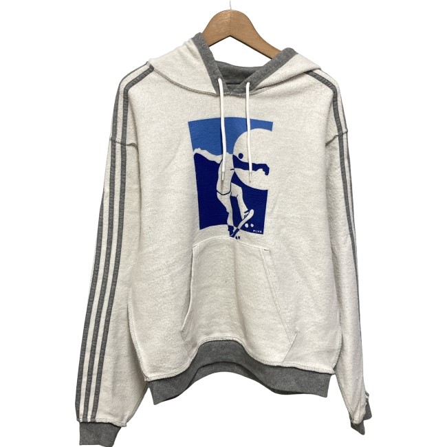 【中古】　adidas　パーカー　プルオーバー　トップス　プリント　スポーツ　古着　/4373