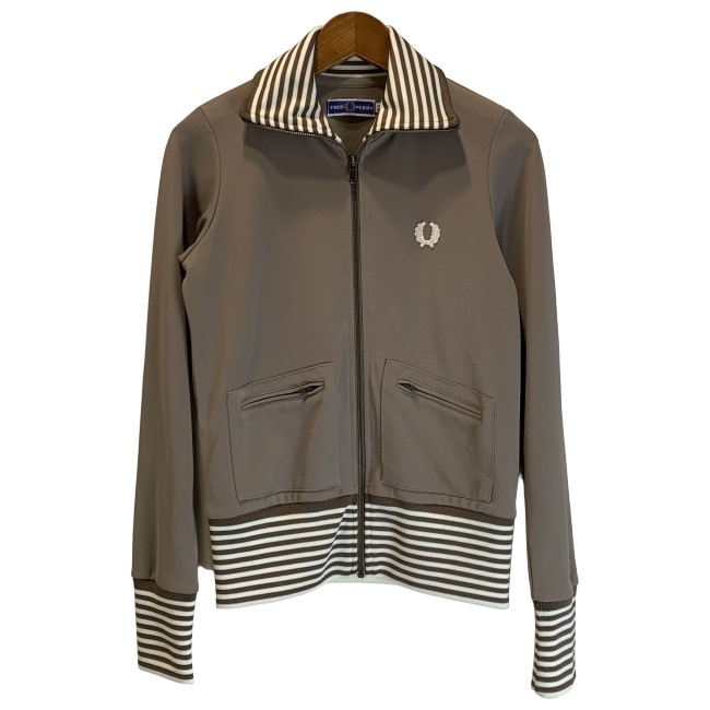 【中古】 FRED PERRY 貨物自動車上衣 プルオーバー 無地 ワンポイント 刺繍 古着 /0129