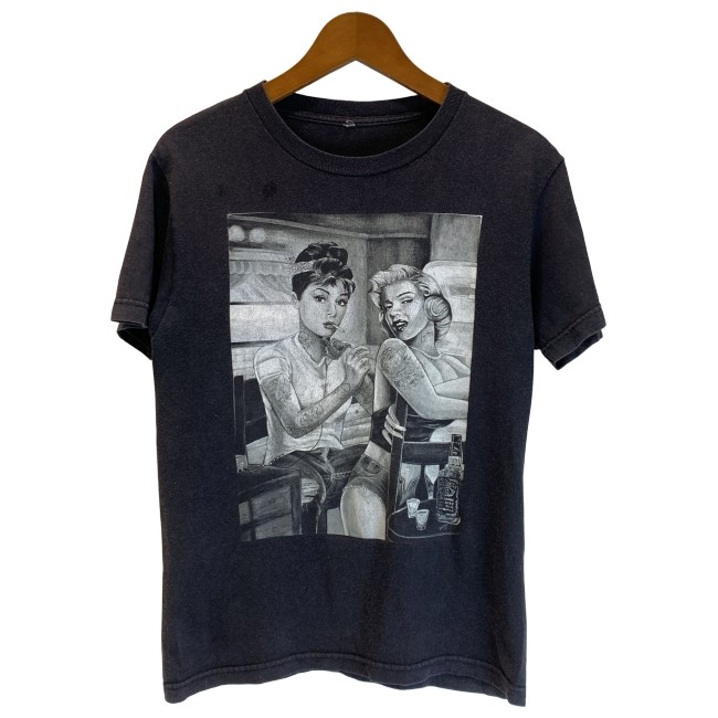 ドロシーヘンドリック　DOROTHY HENDRICKS Tシャツ Dorothy Hendricks ドロシー ヘンドリックス 半袖Tシャツ DH0001
