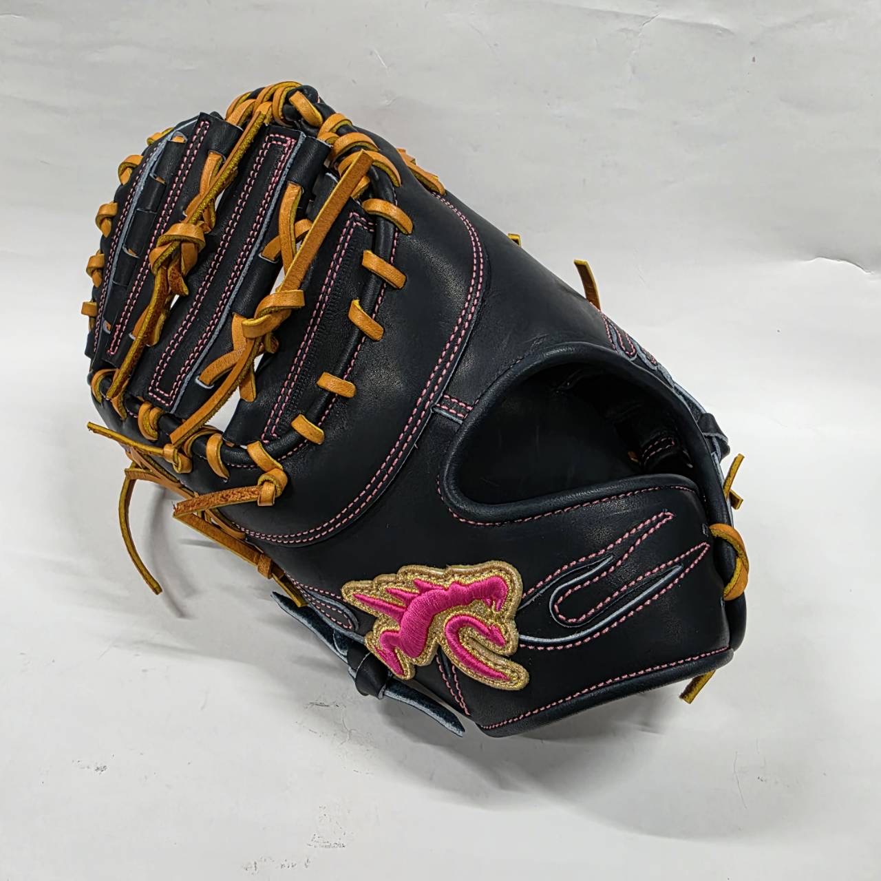 【押さえる】GLOVE STUDIO RYU  硬式用グローヴ RYU-304 一塁手手用 黒いこと ベイスボール 貨物輸送無料