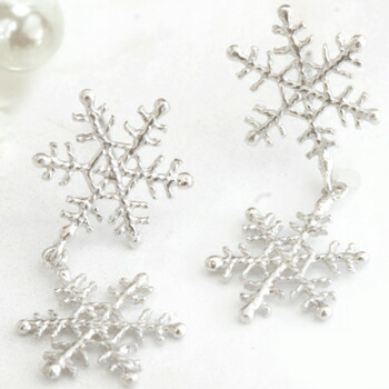 クーポンで最大5000円off ホワイトゴールドピアス レディース ネーヴェトゥセ 華奢 シンプル 小粒 可愛いピアス ジュエリー ブランド 宝石 Cciampnr Com