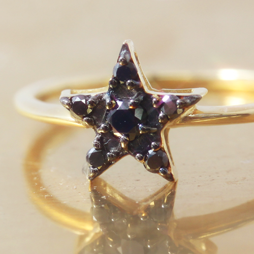 【楽天市場】ブラックダイヤモンド K10ゴールド リング レディース 指輪・メテオール 人気のスター 星カラーストーン モチーフ ！ 華奢