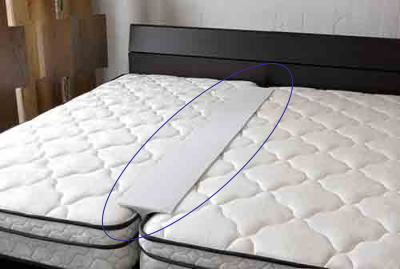 すきまスペーサー 隙間 カバー付き フランスベッド France bed ツインベッド用 T字型 ウレタン