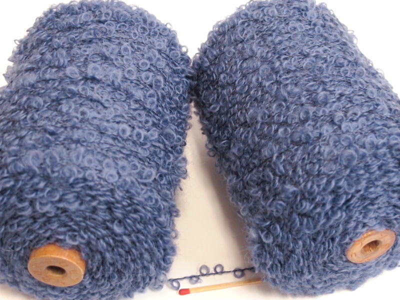 ぷちゃみ様専用　モヘア毛糸とループ モヘアループ（生成・巻き） ふっくらした作品で暖かく