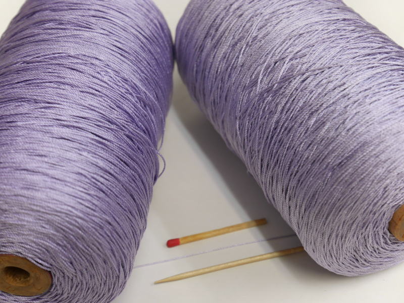 楽天市場 シルク９４５ｄ フジ 軽くてやわらかい絹１００ の糸でニットに最適な素材です 裂き織りの経糸にも 糸のきんしょう