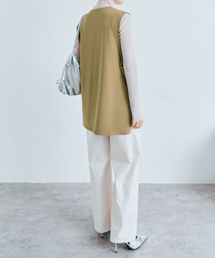 ベスト《全方向ストレッチ深Vネックベスト》全7色 2サイズ レディース