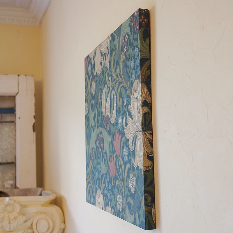 ウィリアムモリス アートパネル 壁紙 ゴールデンリリー Golden Lily 高級木製パネル使用 絵画 インテリア 額入り おしゃれ 額絵 フレーム アートフレーム 輸入雑貨 絵画 壁掛け アンティーク調 インポート 玄関 リビング Napierprison Com