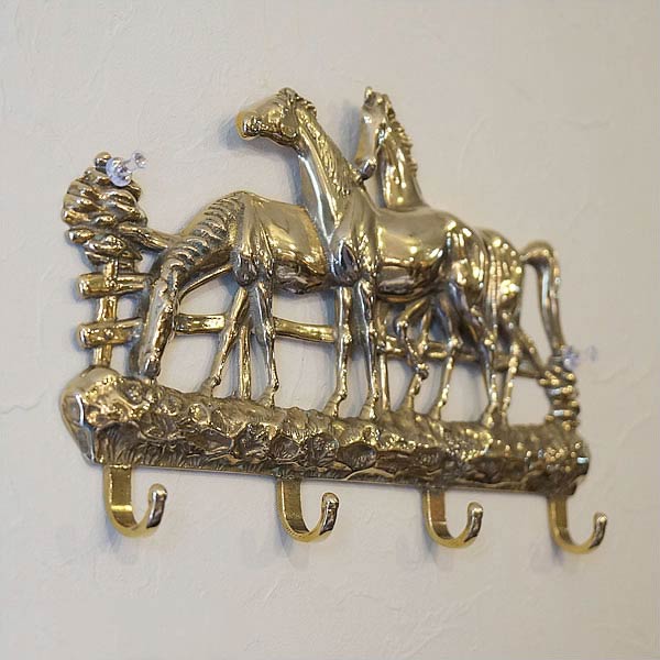 イタリア製 真鍮 壁掛けキーフック 4連 クラシック アンティーク 輸入