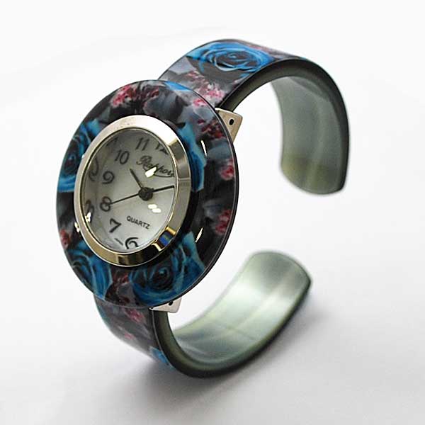 楽天市場 おしゃれで見やすい腕時計 はめやすいバングルタイプ ラポール Rapport レディース ファッション 腕時計 バングルウォッチ バングル アクセサリーkirara