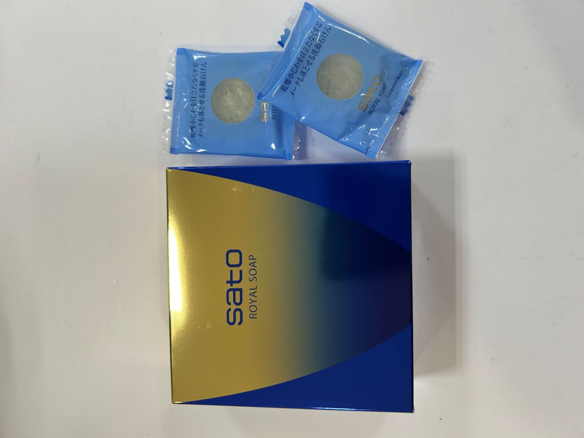 ☆ ロイヤル化粧品 ☆ ソープ３個 Amazon | ロイヤル化粧品 ロイヤルハーブ ソープ 100g 洗顔料