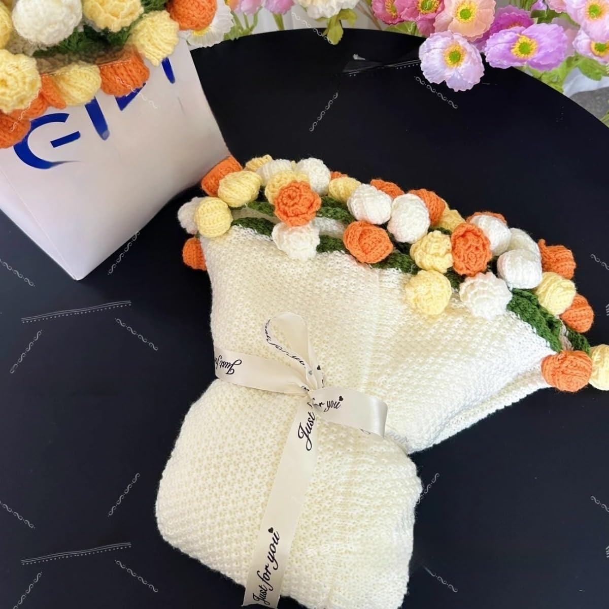 御花毛布 胸花毛布一揃いの道具 成し遂げる品 多色詳しく述べる 極細梳毛糸 ふわふわ肌ざわり 専用差し上げ物ボックス席 生まれ落ちる日 母の日差し上げ物 日常当て嵌める (?・摩瑰+礼袋)