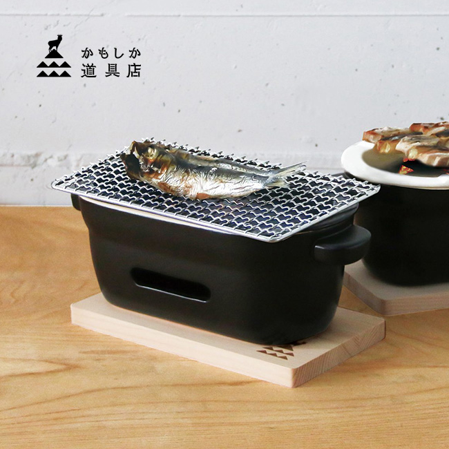 【新品未使用】　三河こんろ 卓上用炭火コンロ　七輪　　　キンカ 日本製 キンカ 三河コンロ 卓上用 (ブラウン) BBQ バーベキュー