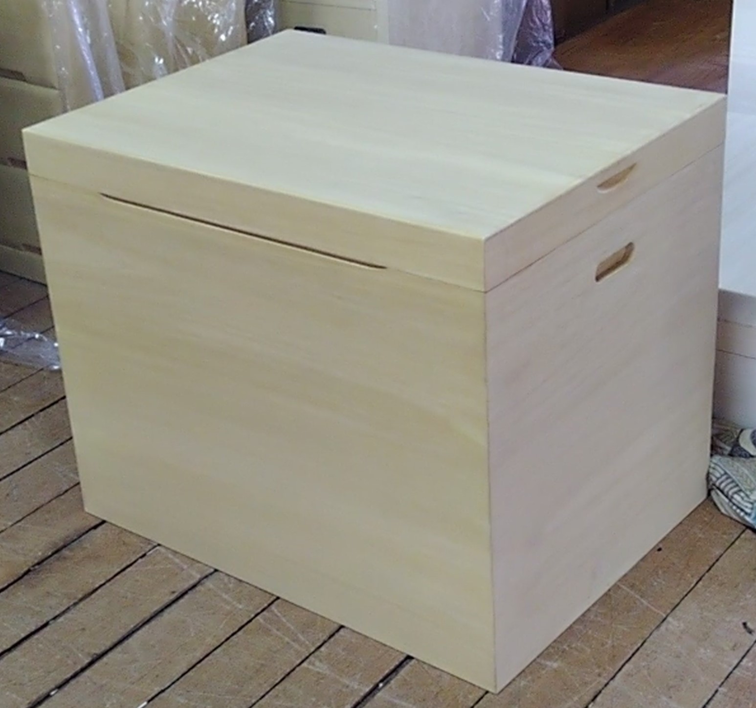 桐箱木製収納木箱シンプル　総桐人形入れ（身の内寸680x490x500mm）製造直売商品番号7836｜きりやさん