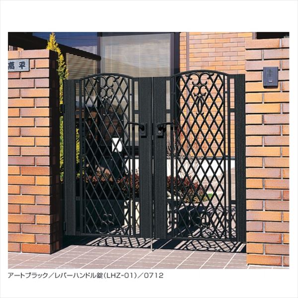 【送料無料】三協アルミ 門扉 ジョイラルA型 両開きセット 門柱タイプ 0612 『LHZ-01錠仕様』 『ゲート 部材 ガーデン 住宅 境界 入口 塀 壁 diy おしゃれ 鋳物 洋風 門扉』
