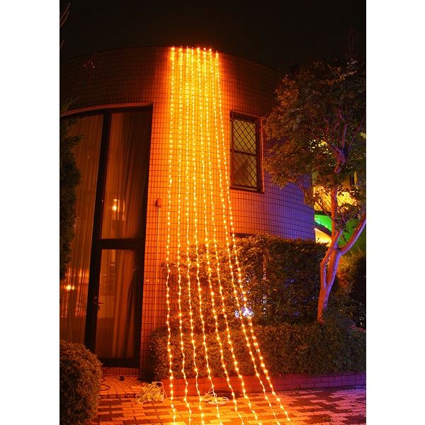 コロナ産業 LED768球カーテンライト(シルバーコード) Li5MD LED色:電球色 『イルミネーションライト』