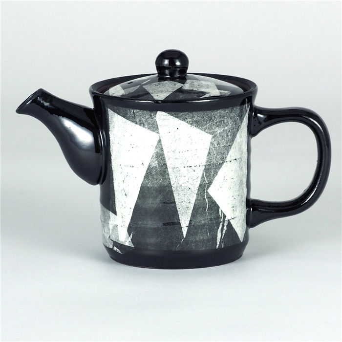 うまちゃ黒HHポット小 銀彩 白 ティーポット 九谷焼 ( 陶器 茶器 茶道具 金婚式 銀婚式 結婚記念日 両親 妻 夫 ギフト 敬老の日 お祝い 敬老の日 プレゼント 贈り物 内祝 新築祝い 退職祝い 贈答におすすめ )