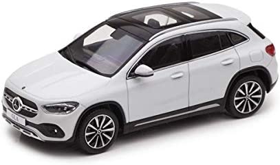 Mercedes-Benz GLA ミニカー 1/43 Spark 1:43 Mercedes-Benz GLA-Class 250 year 2017 silver