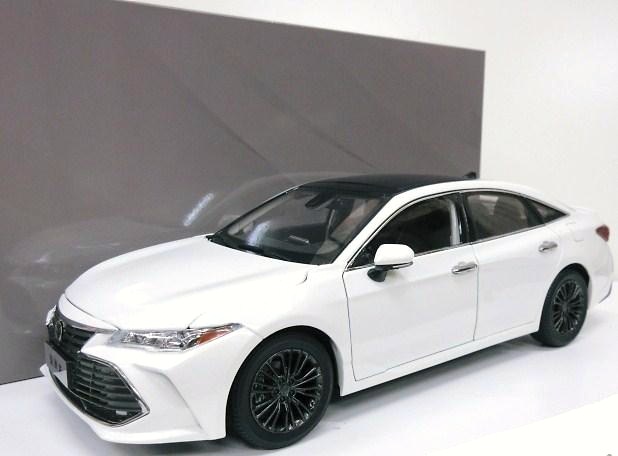 楽天市場 Toyota特注 1 18 トヨタ アバロン ホワイト 18 Avalon Kitago Base ミニカーショップ