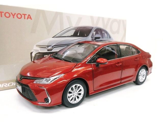 楽天市場】TOYOTA特注 1/18 トヨタ アバロン (ホワイト) 2018 AVALON