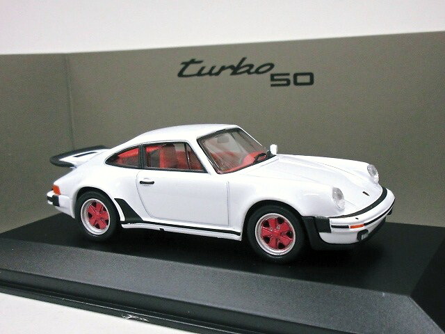 PORSCHE MUSEUM 特注 1/43 ポルシェ911 ターボ 3.0 (ホワイト) 930型