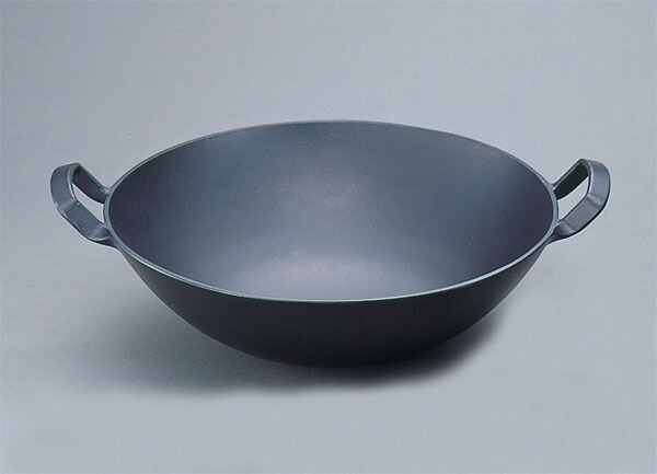 楽天市場】南部鉄器鉄鍋 『 中華鍋深型（中） 』 岩鋳 日本製 21052