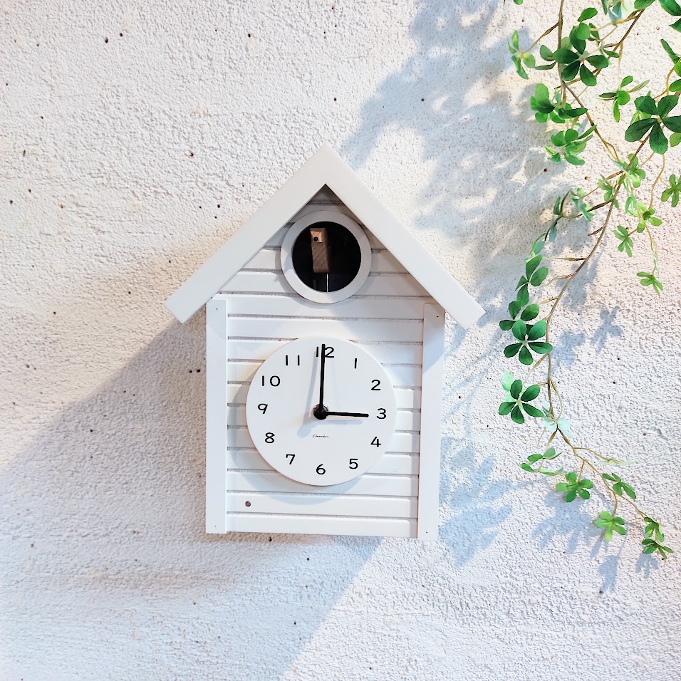 【送料無料】【クーポンあり】Cuckoo CLOCK 時計 クロック 壁掛け時計 振り子時計 鳩時計 カッコウ時計 時計 時報 インテリア おしゃれ 新生活 結婚祝い 新築祝い 北欧風 北欧インテリア 贈り物 ギフト CH-059WH