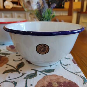 Pomel ボウル 400rl ホーロー キッチン ポッシュリビング おしゃれ 琺瑯 白 キッチン雑貨 ナチュラル 雑貨 アンティーク インテリア Pomel ボウル 400rl ホーロー キッチン ポッシュリビング おしゃれ 琺瑯 白 キッチン雑貨 ナチュラル 雑貨 アンティーク インテリア