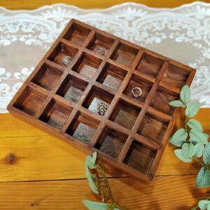 【送料無料】小分けウッドトレー ウッド 収納　小物収納 手芸用品 ディスプレイ　木製品　シーシャムウッド 見せる収納 雑貨ディスプレイ　WOOD インテリア ショップディスプレイ IAPH-009