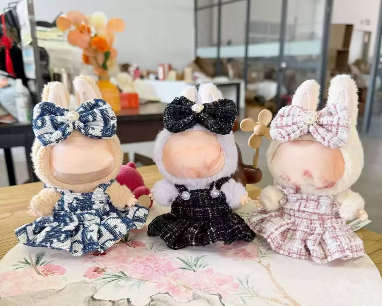 ぬいぐるみ　[箱付き・美品] DIMOO Always by your side ぬいぐるみ DIMOO Always by your side ぬいぐるみ - POP MART JAPAN