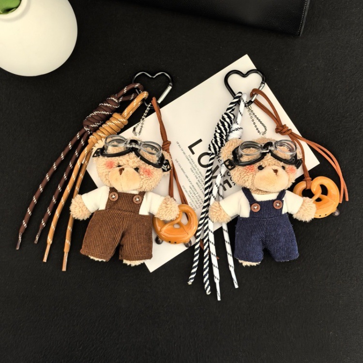 楽天市場】CALLARON キーホルダー チーククマちゃん ぬいぐるみ キー