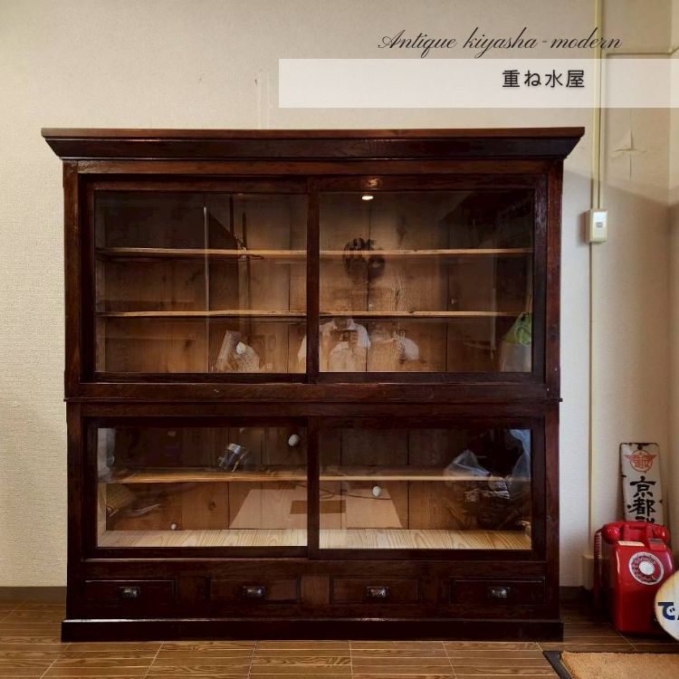 アンティークアンティーク家具　重ね水屋 木製 ガラス引き戸｜Antique　來乎舎モダン