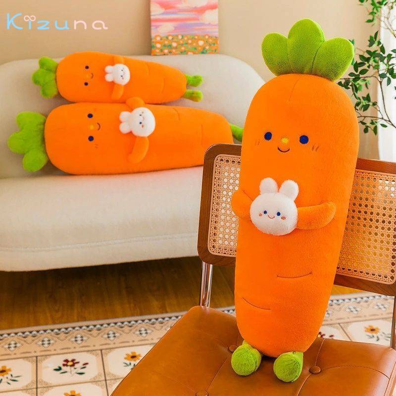 ぬいぐるみ にんじん 野菜 抱き枕 クッション インテリア 御祝い 彼女 ギフト 女の子 おもちゃ 子供おもちゃ もこもこ 可愛い かわいい 彼女に ふわふわで癒される 柔らか 心地いい お誕生日 クリスマス ハロウィン プレゼント 海外通販