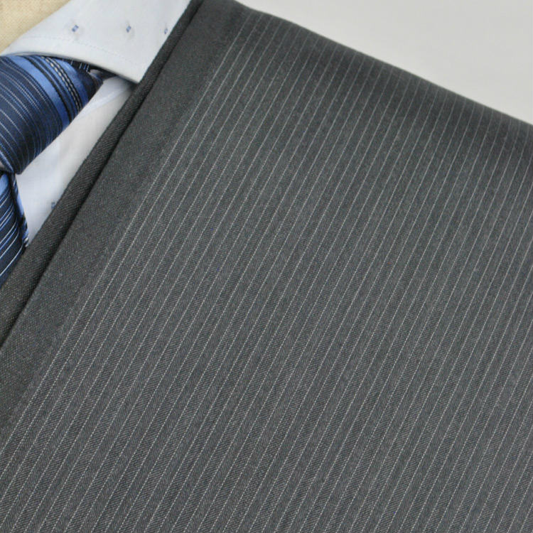 楽天市場 A お好みの素材 Poa44 21 ビッグサイズ Bigsize の方に最適 チャコールグレー色のストライプ柄 合物 スリーシーズン パターンオーダースーツのs上下出来上がり価格 ｇｈｋ通販