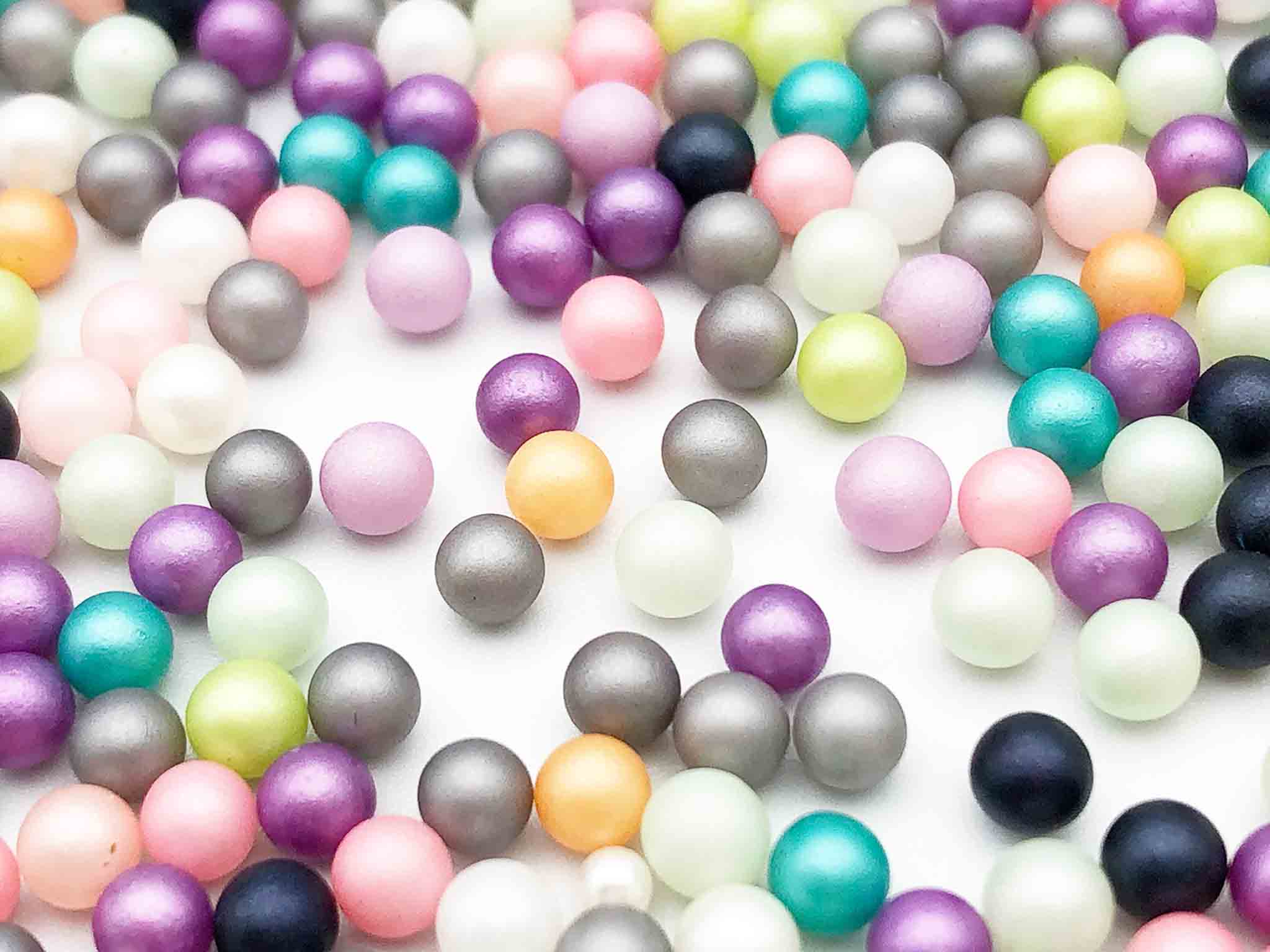 楽天市場】【2点以上まとめ買いで得得】 ビーズ 6mm 赤 丸 穴無し