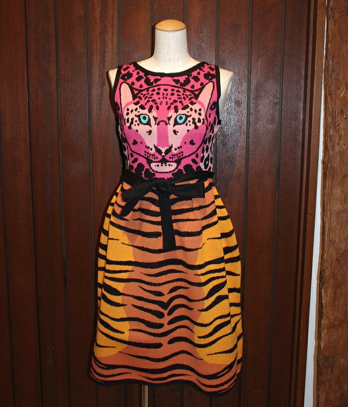 【MANOUSH”TIGER ONE-PIECE】【マヌーシュ”虎柄編み物衣装】