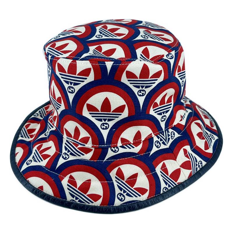 【美品】  GUCCI / グッチ | × adidas Bucket Hat 総柄 井戸釣瓶かぶり笠 鳥打ち帽 | S | ベージュ/赤いこと/米国海軍 | メンズ