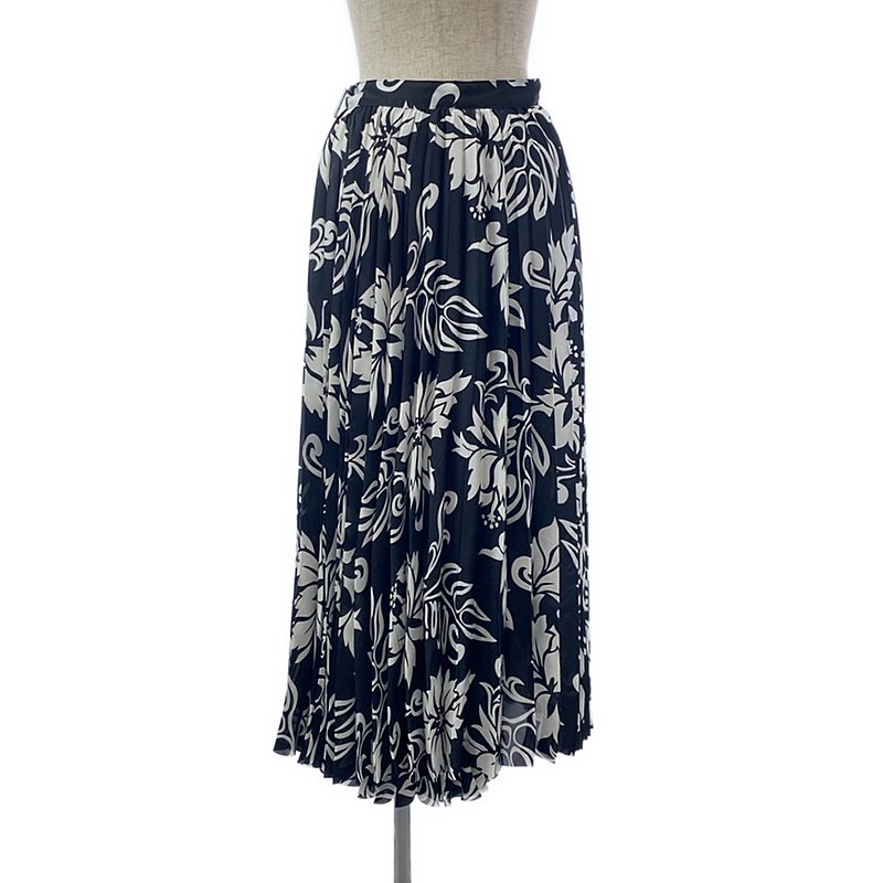 【サカイ】 Skirts - Pleated Skirts スカート Sacai Striped Pleated Skirt - Raleigh Vintage