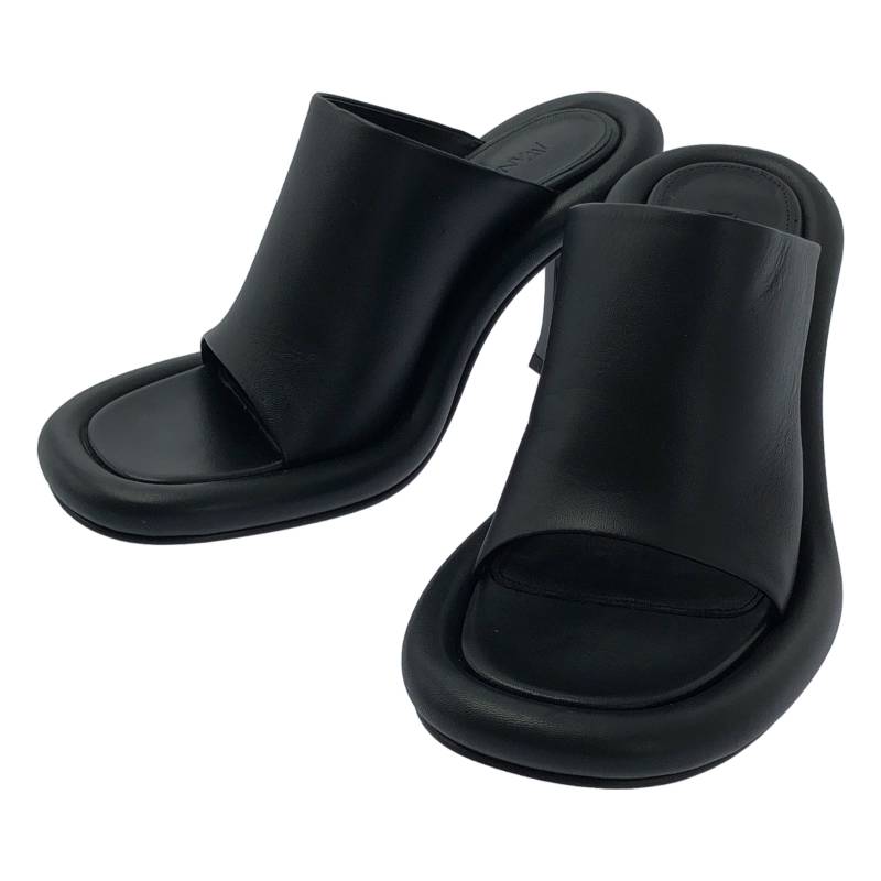 JW Anderson レザーミュール ブラック JW Anderson タッセル レザーミュール | ブラック | FARFETCH JP