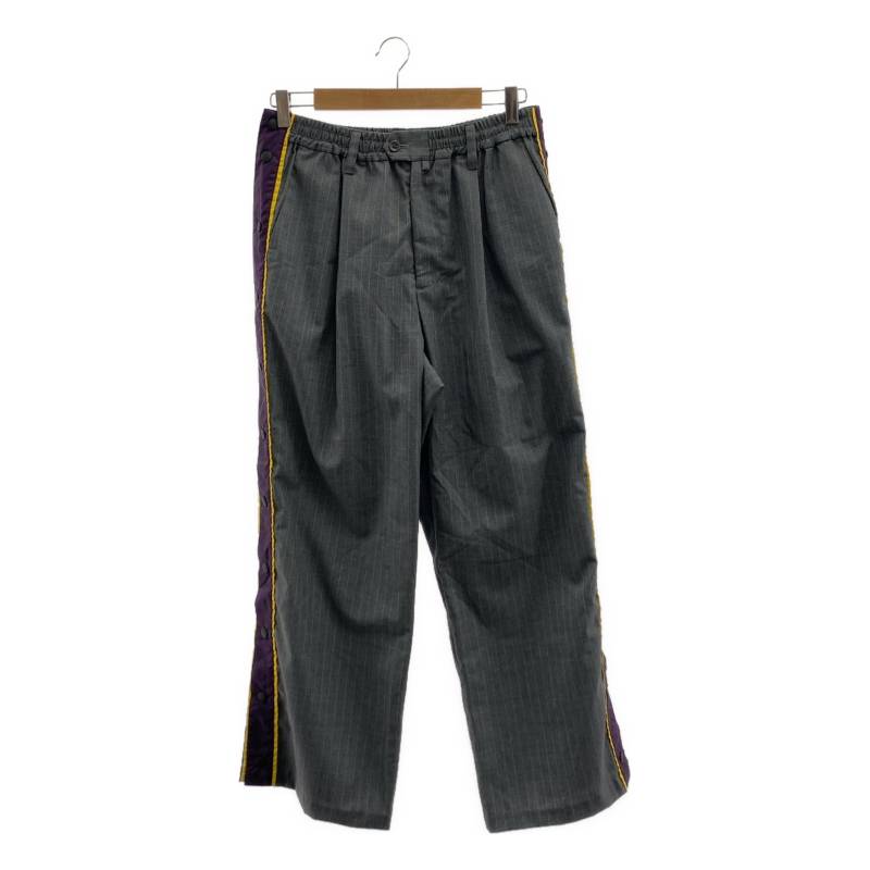 【新品】  meagratia / メアグラーティア | side open slacks  縞模様 引っ切り無い ズボン下 | 2 | 薄墨色/パープル/黄色 | メンズ